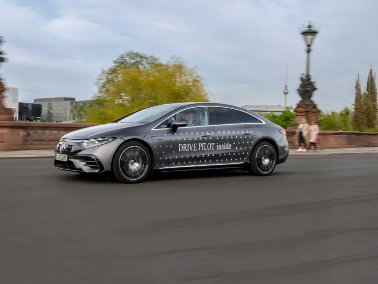 Top 5 self-driving cars